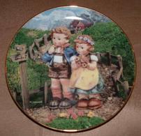 Hummel Plate - Country Crossroads 202//195